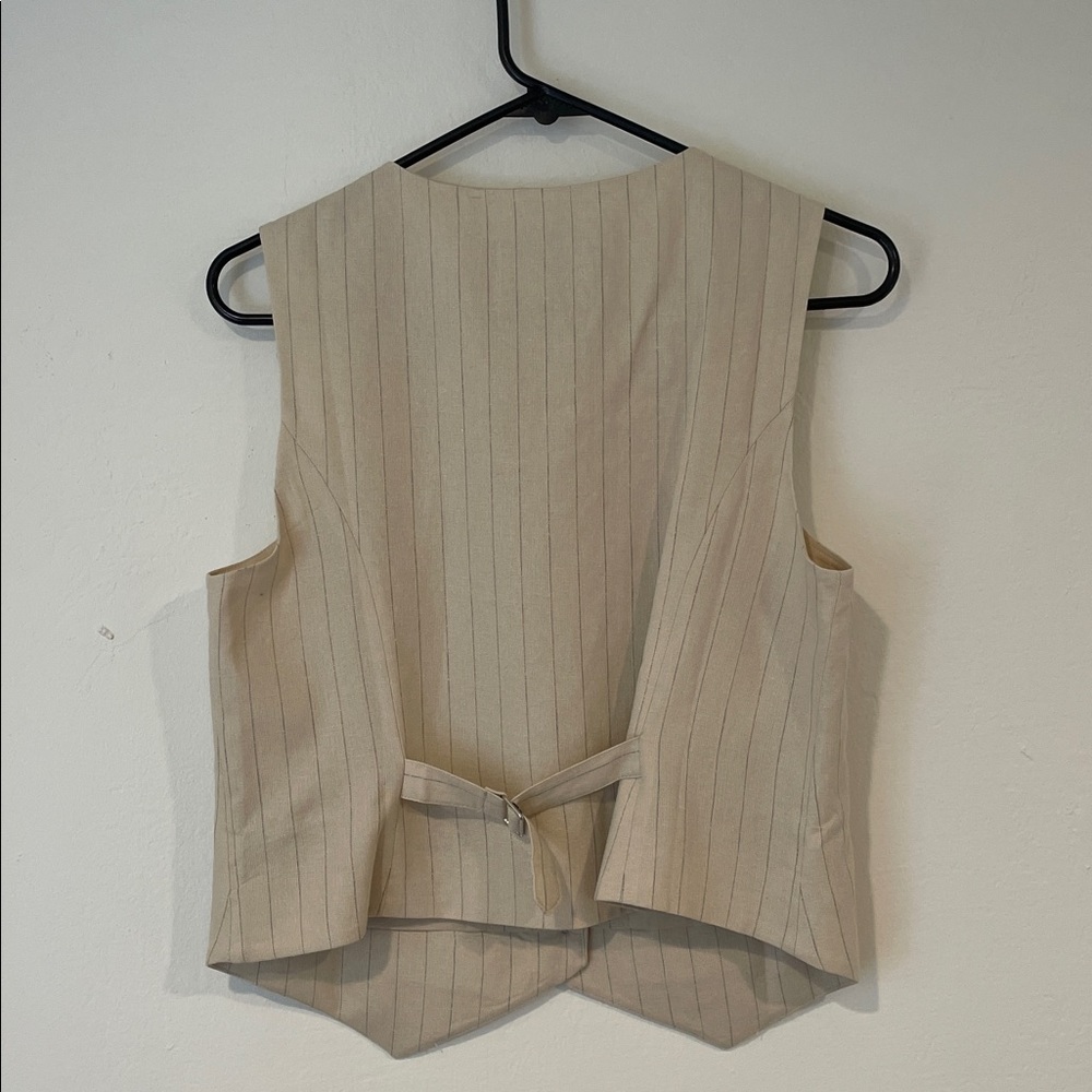 Sanctuary Cream Vest with Black Accents - Picture 2 of 4